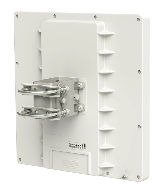 MikroTik QRT 5 Outdoor 24 dBi Panel